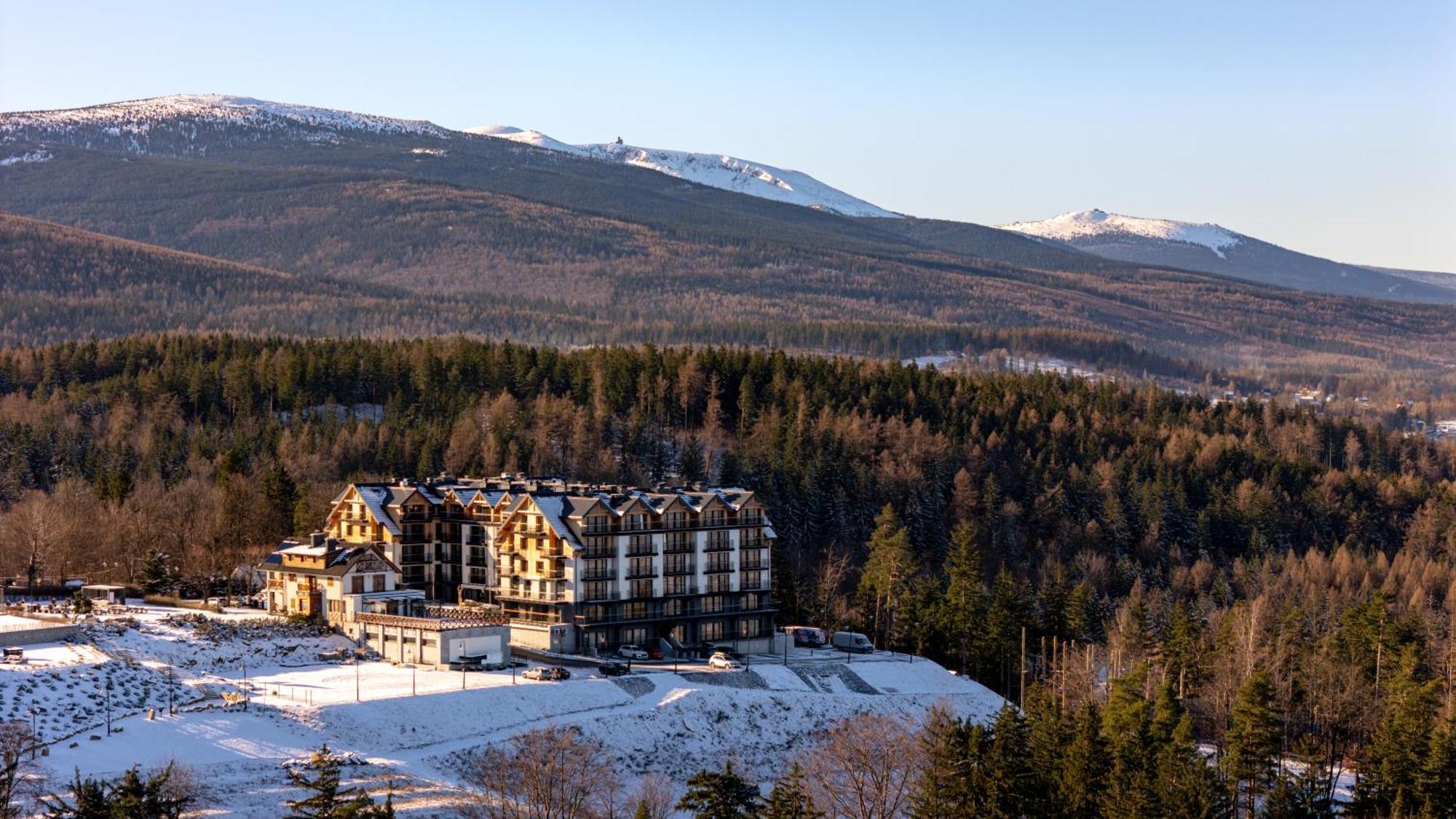 Kazalnica Family&Conference Resort W Sosnowce Kolo Karpacza Sosnowka  Exterior photo